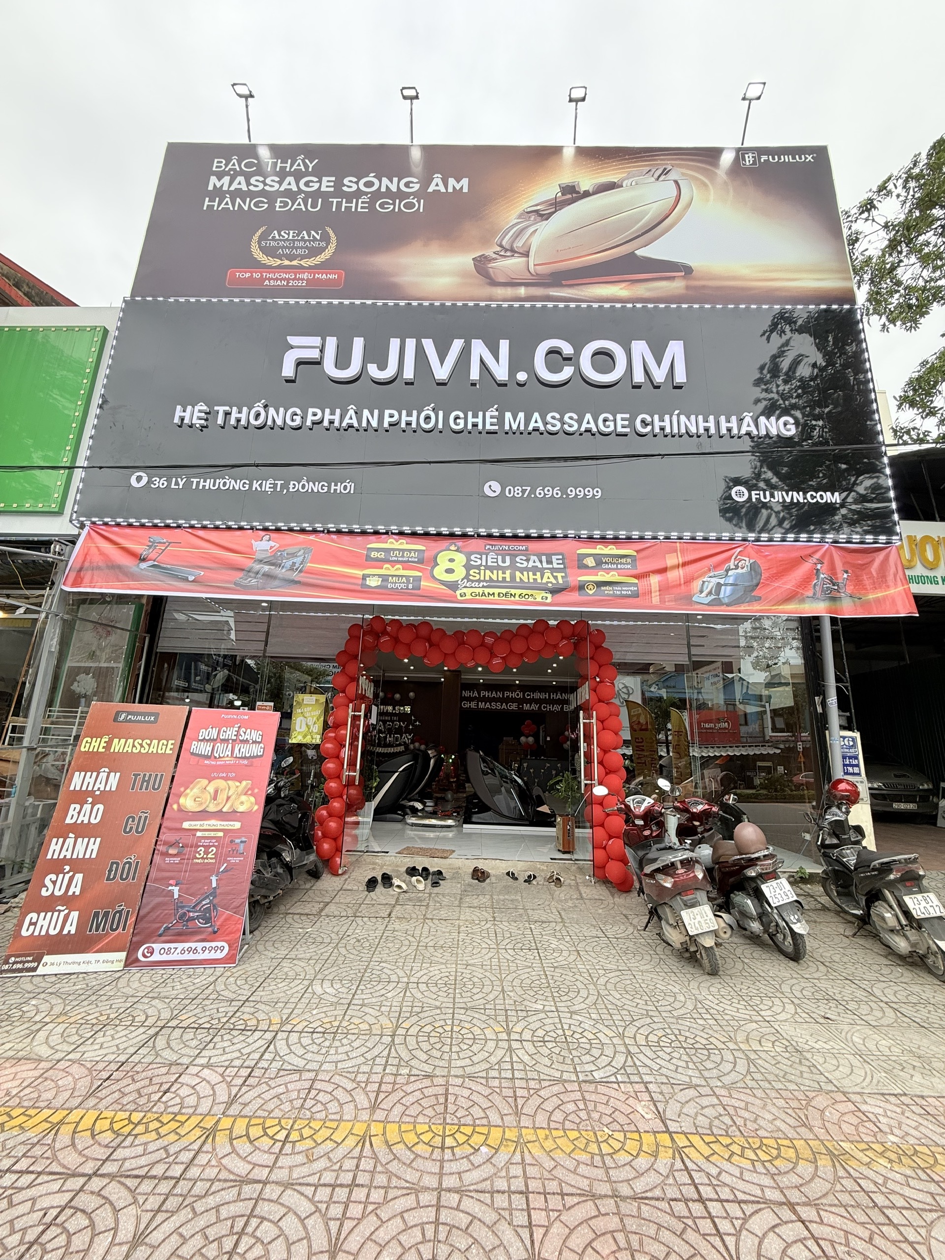 Hệ thống Showroom Trải Nghiệm Trực Tiếp Tại Miền Trung
