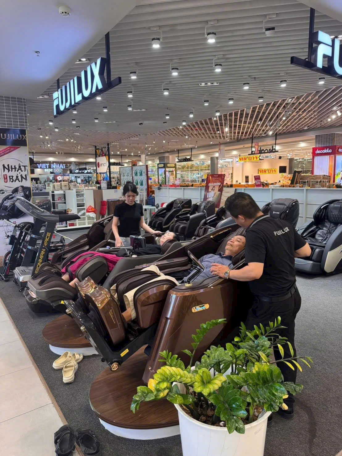 Hệ thống Showroom Ghế Massage Fujivn.com Tại Nghệ An